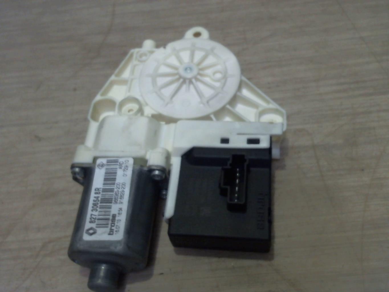 Moteur leve vitre arriere droit