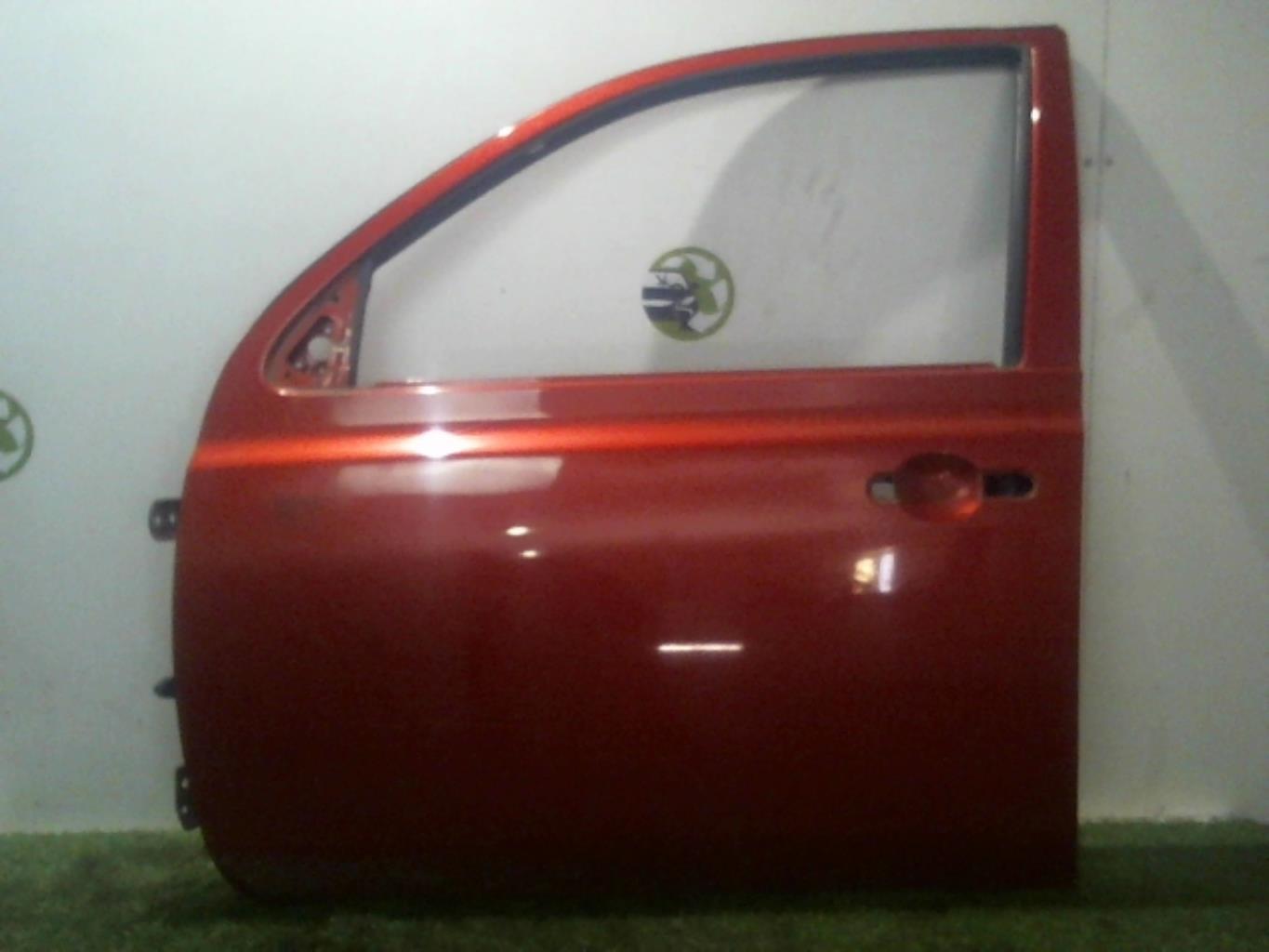 Porte avant gauche