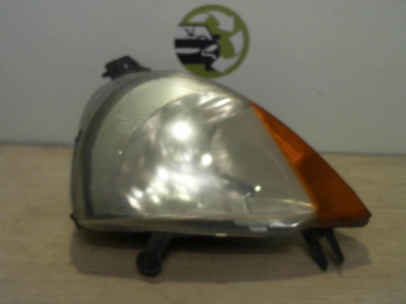Optique avant principal gauche (feux)(phare)