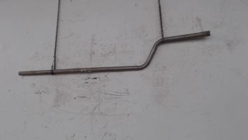 Tube intermediaire (echappement)