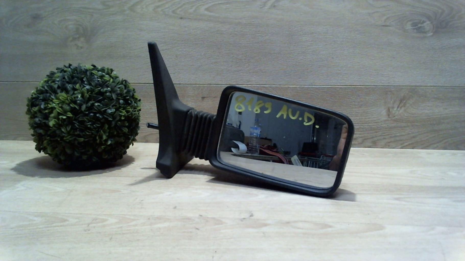 Retroviseur droit