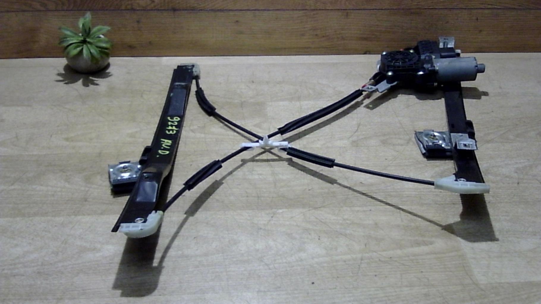 Leve vitre electrique avant droit
