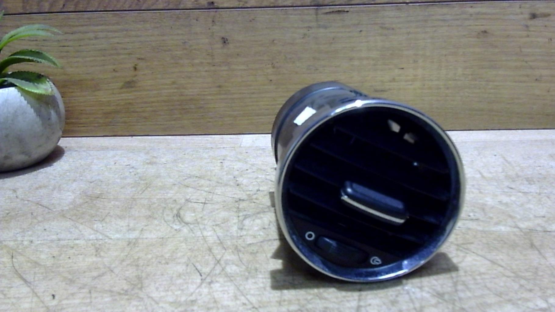 Aerateur tableau de bord