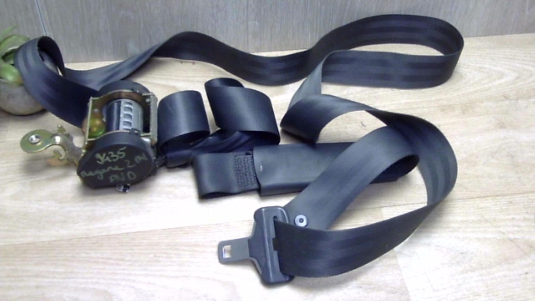 Ceinture avant droit