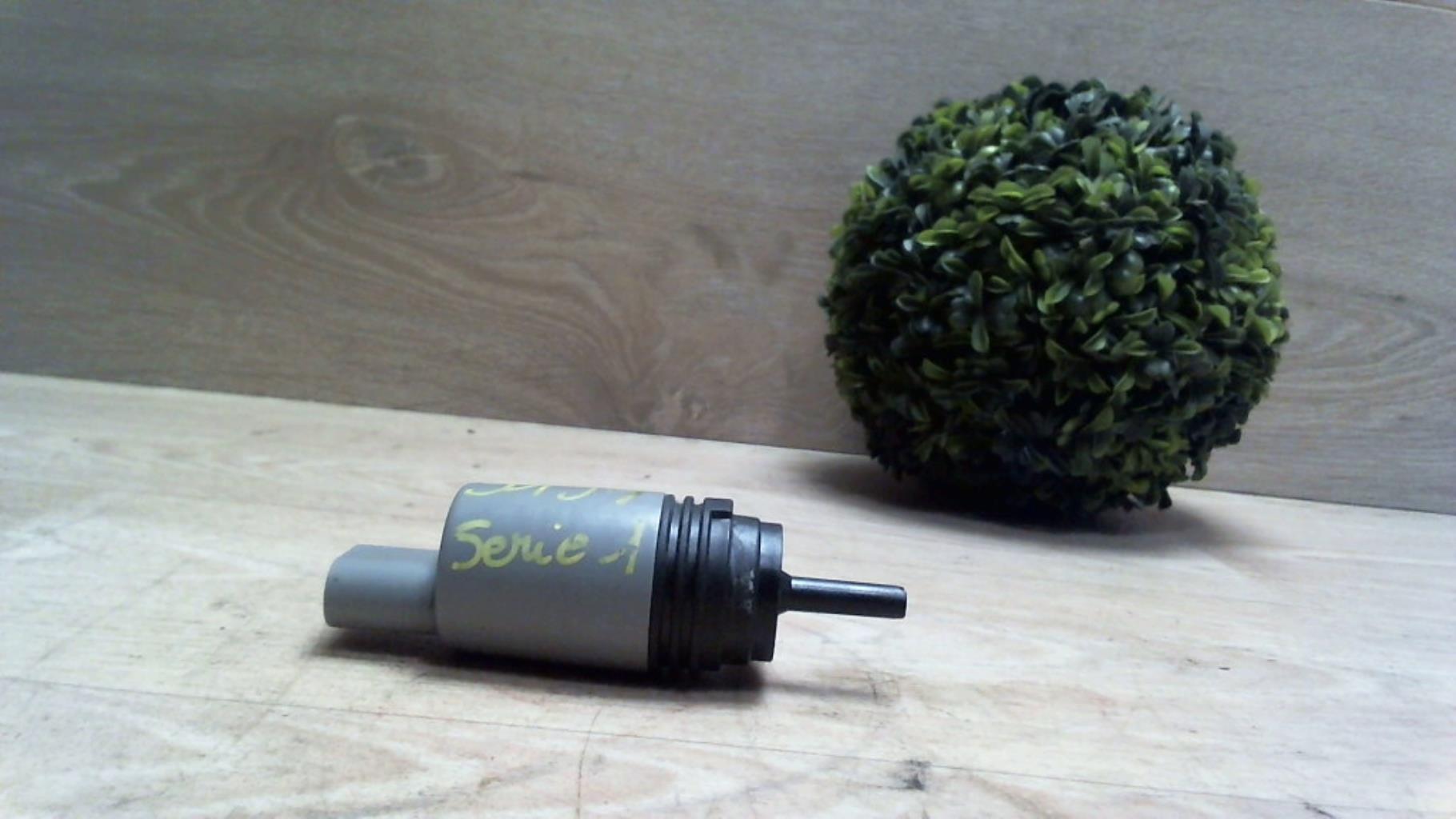 Pompe lave glace avant
