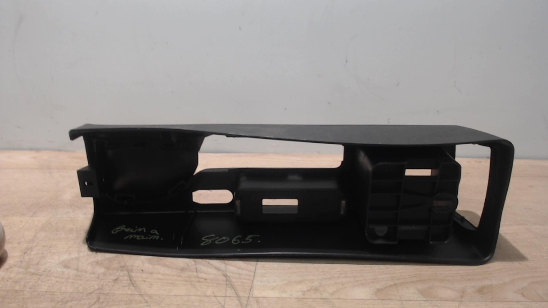 Console central (interieur plastique)