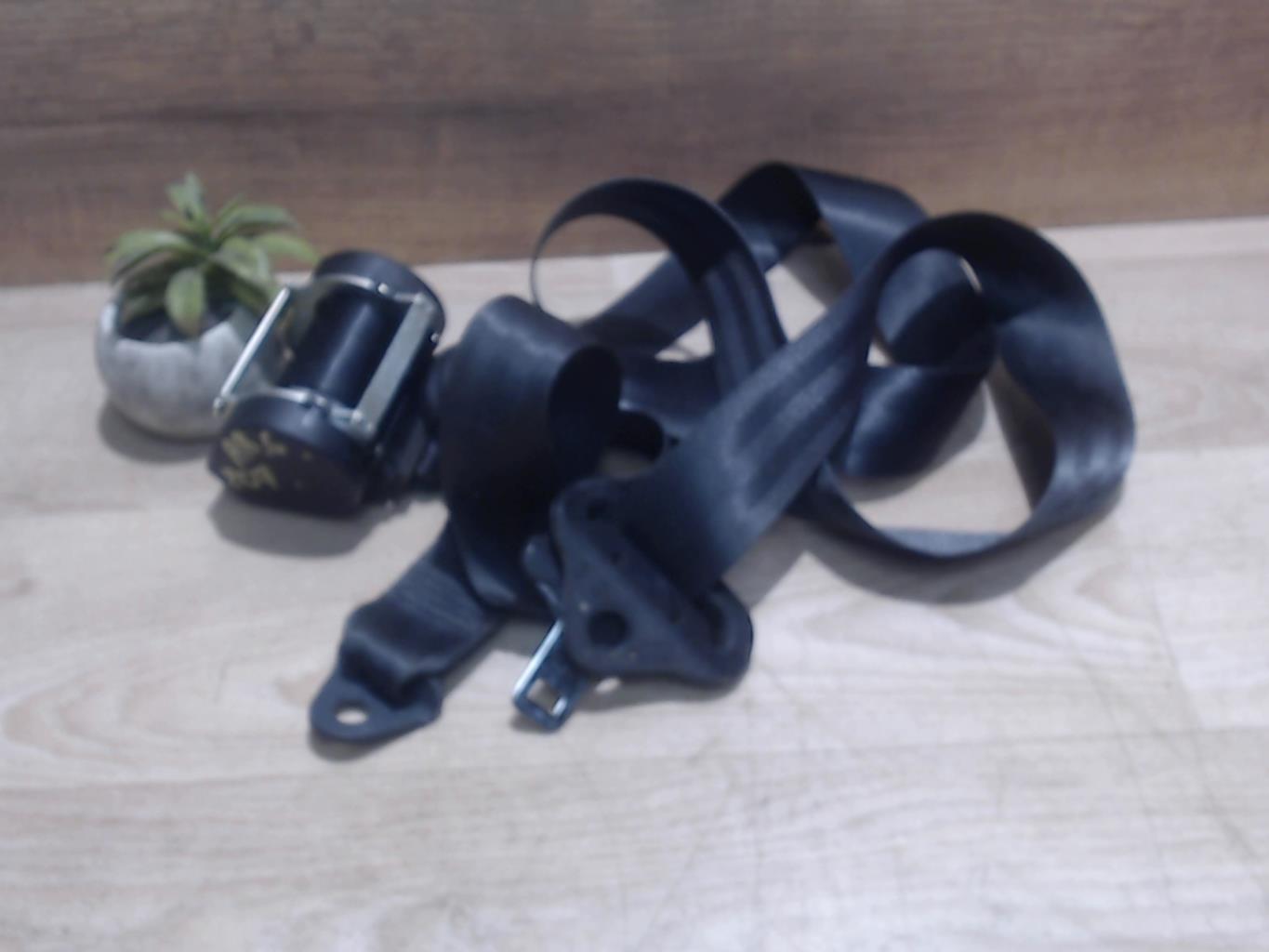 Ceinture arriere gauche