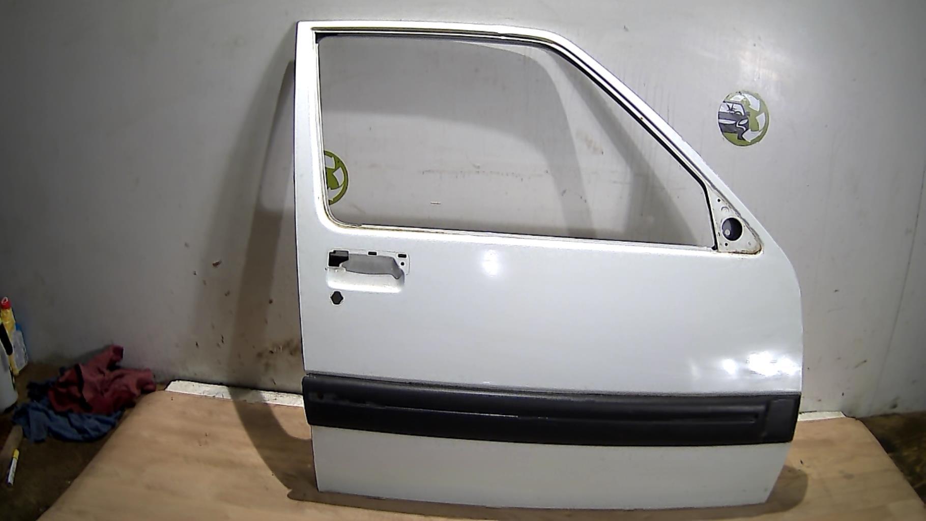 Porte avant droit