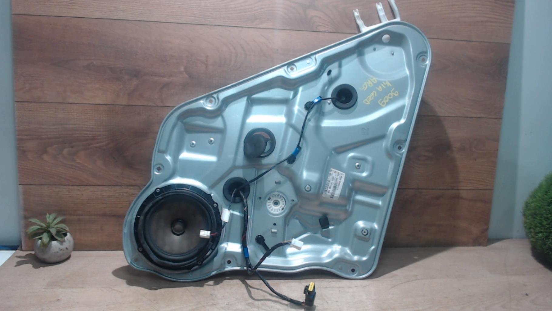 Mecanisme de leve vitre electrique arriere gauche