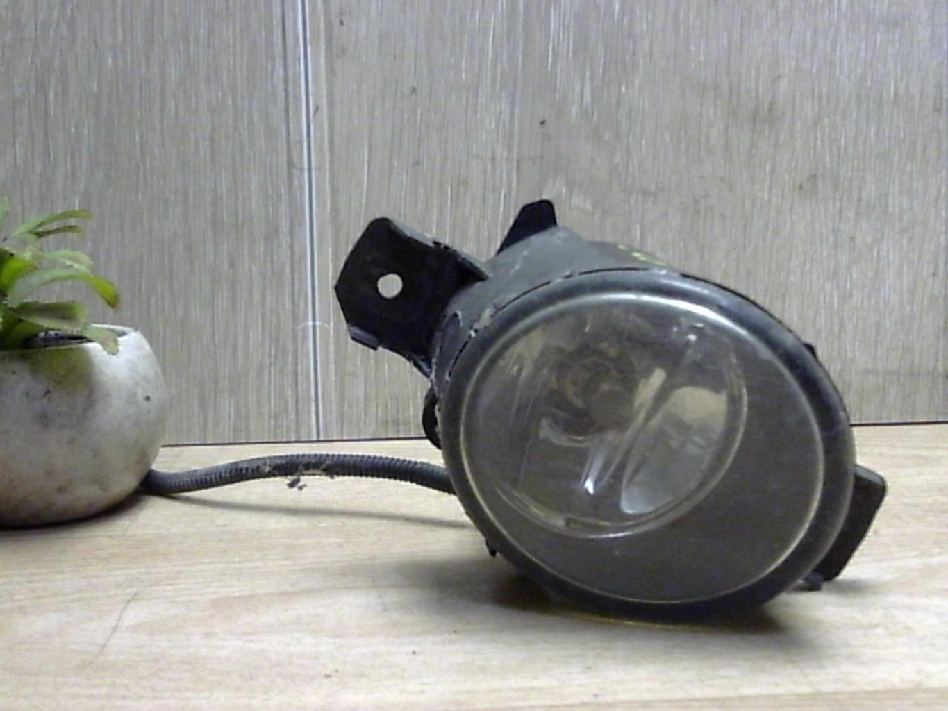 Anti brouillard droit (feux)
