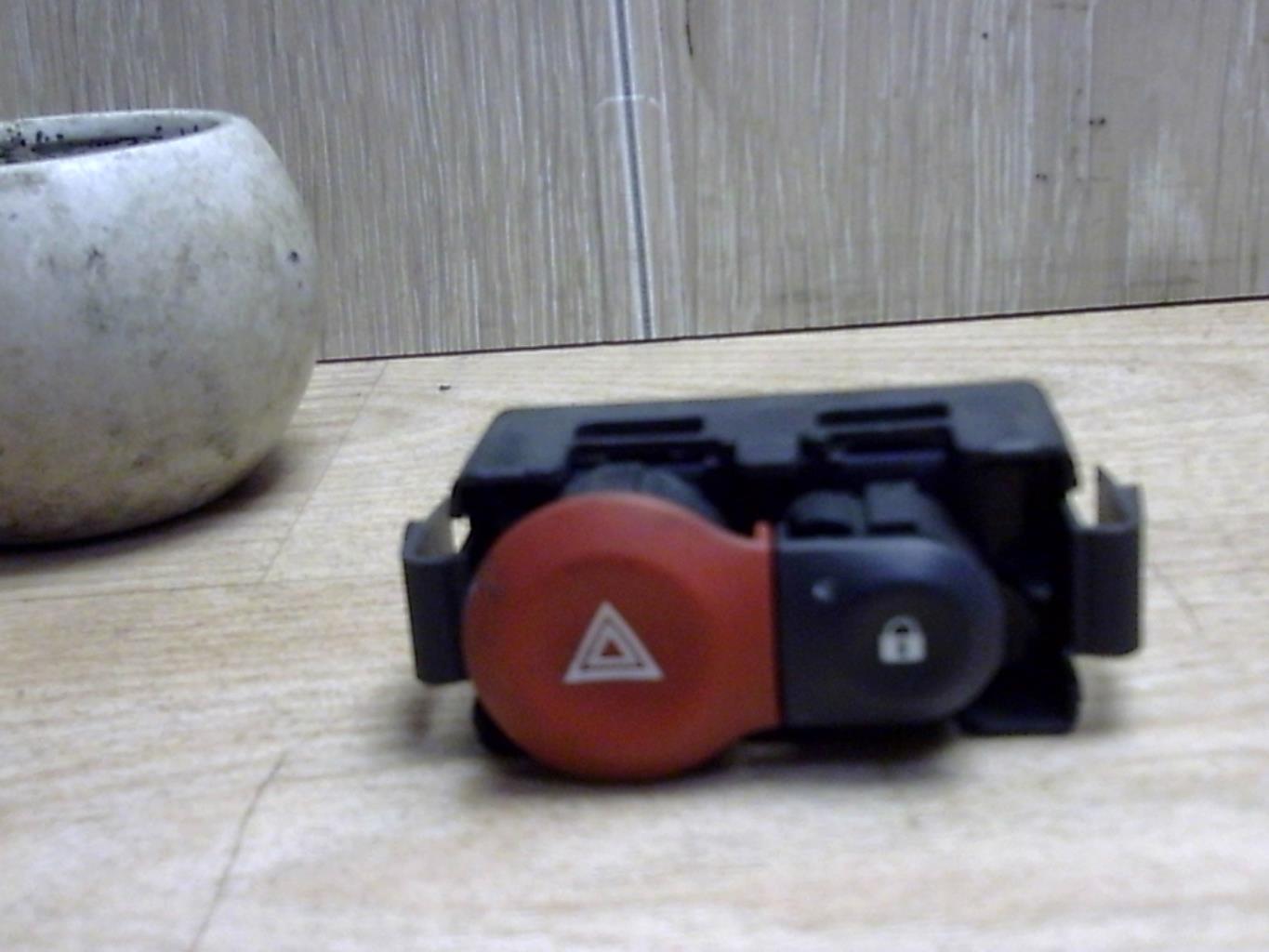 Bouton de warning
