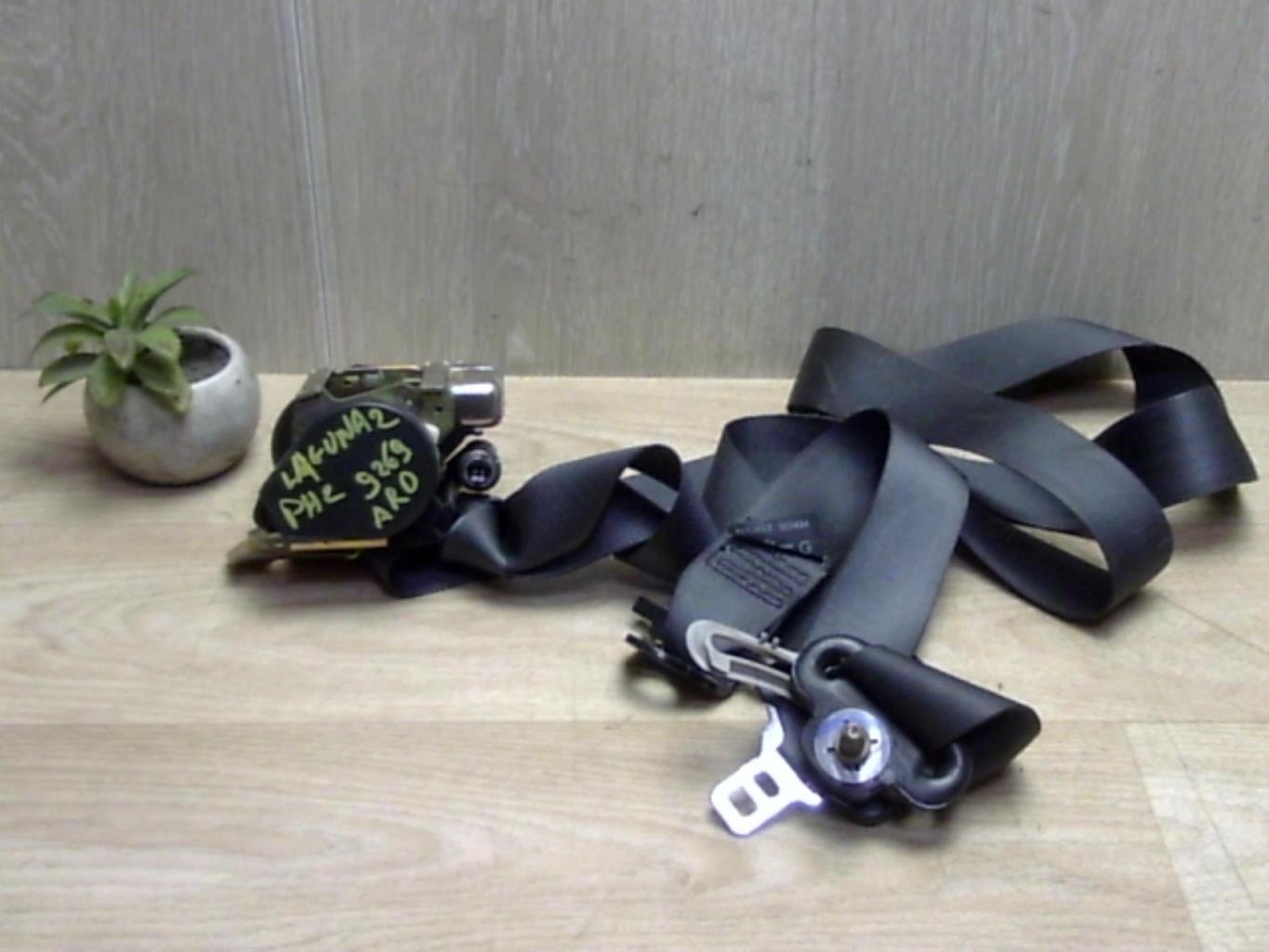Ceinture arriere droit