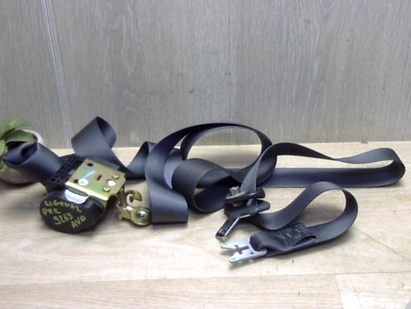 Ceinture avant droit