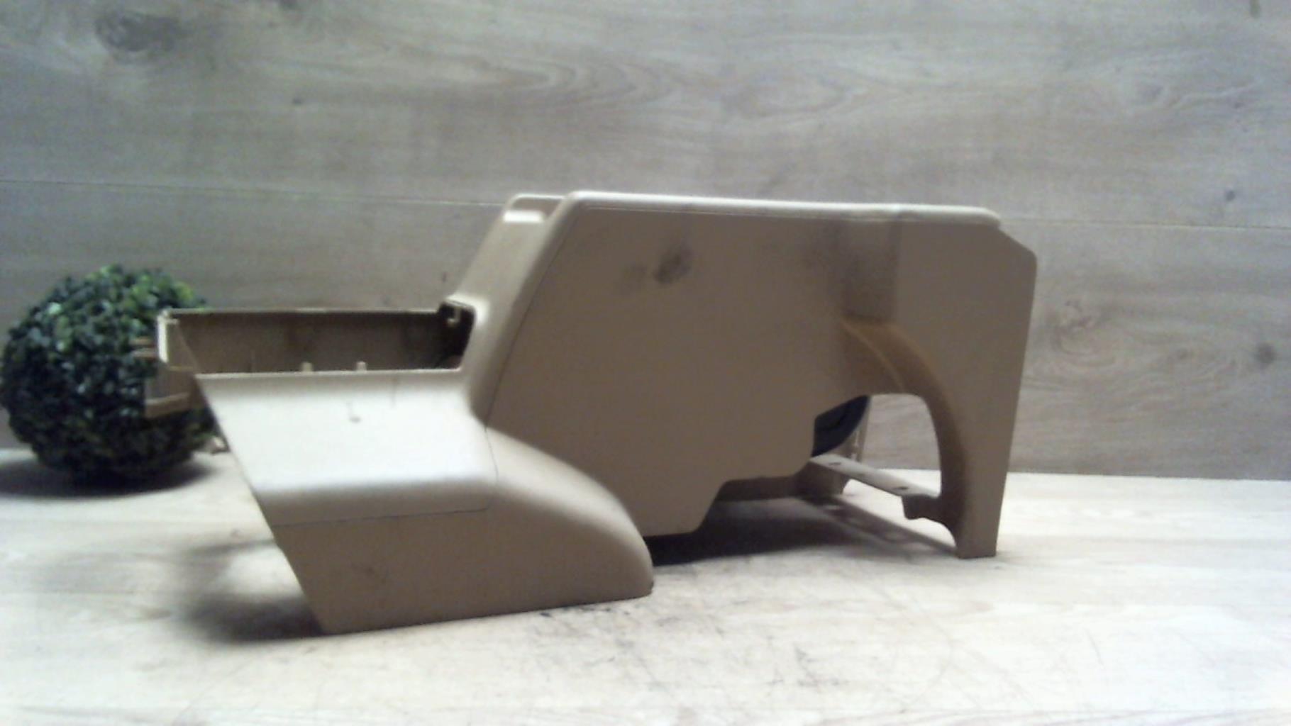 Console central (interieur plastique)