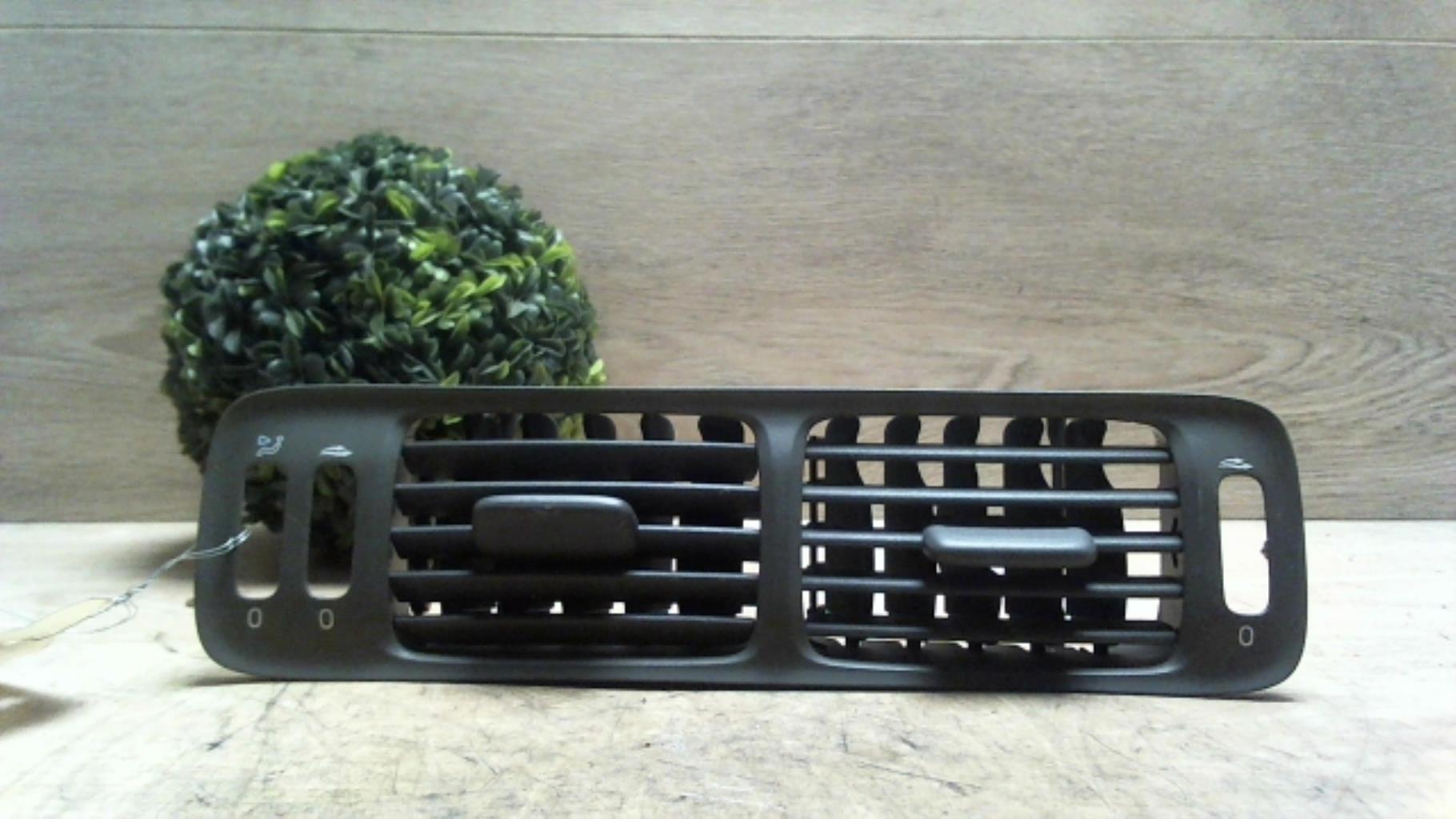 Aerateur tableau de bord