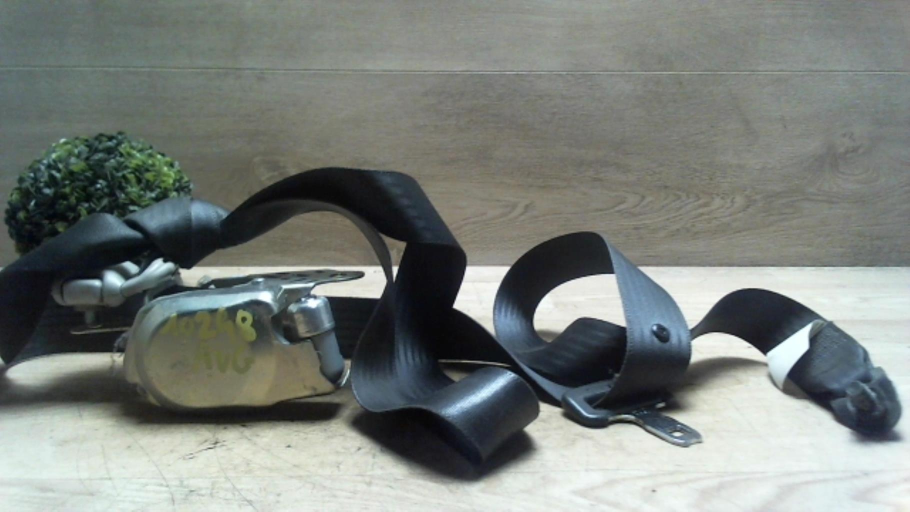 Ceinture avant gauche