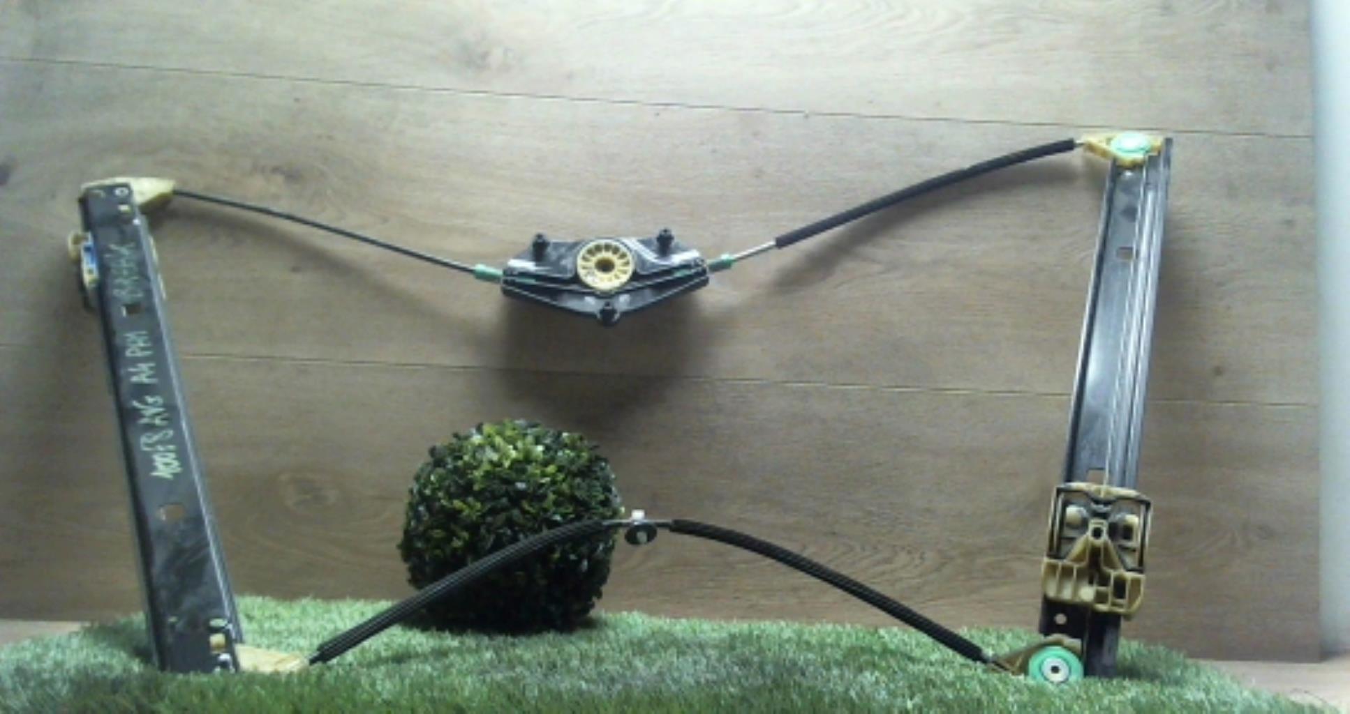Leve vitre electrique avant gauche