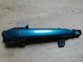 Poignee porte avant droit