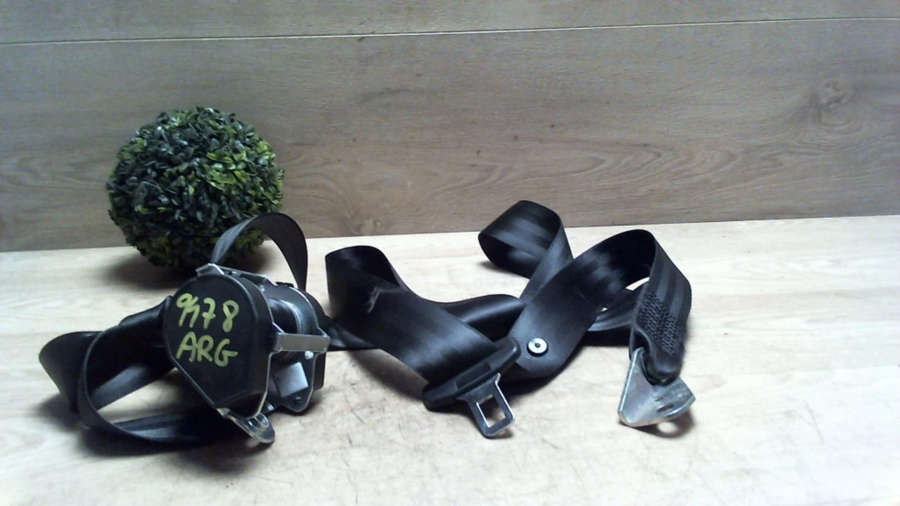 Ceinture arriere gauche