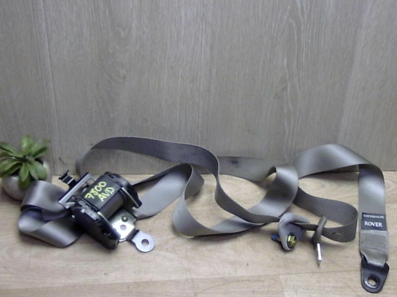 Ceinture avant droit