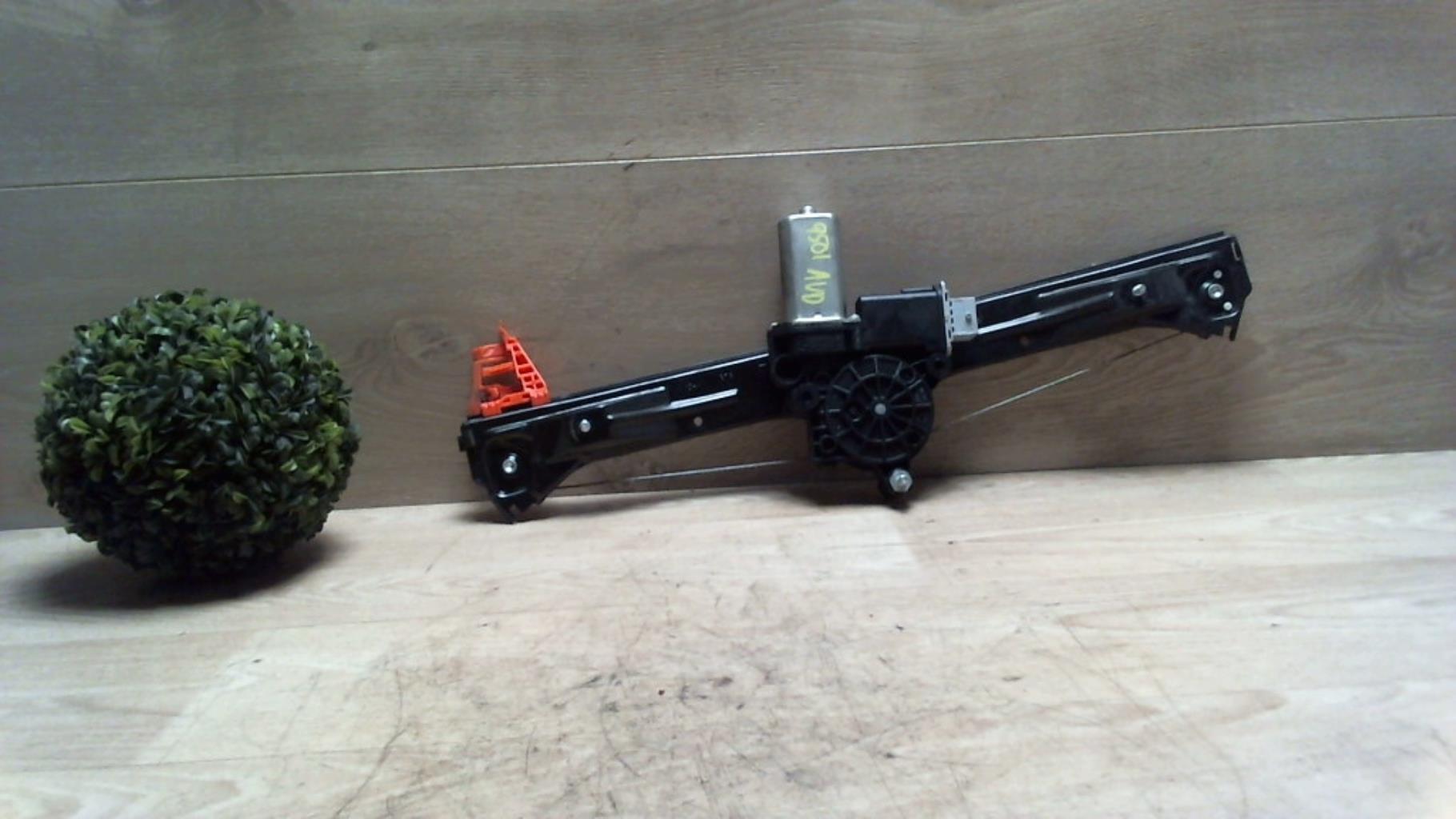 Leve vitre electrique avant droit