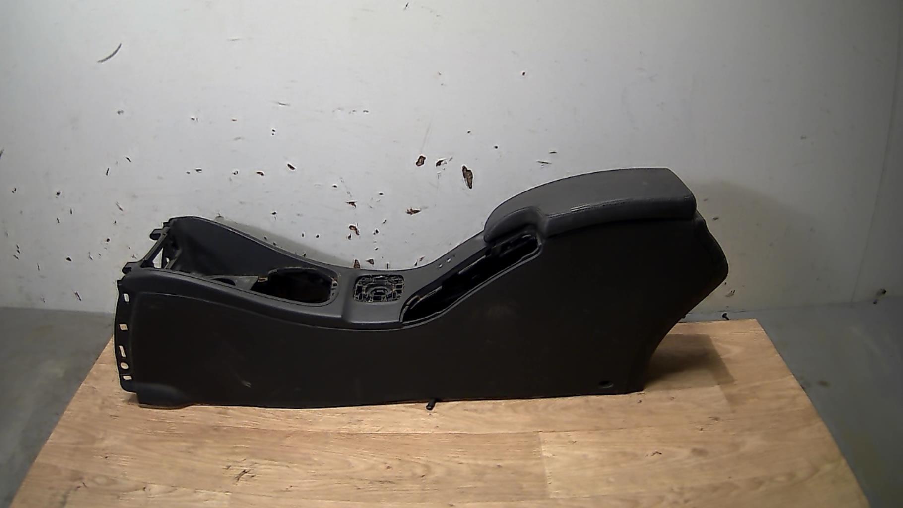 Console central (interieur plastique)