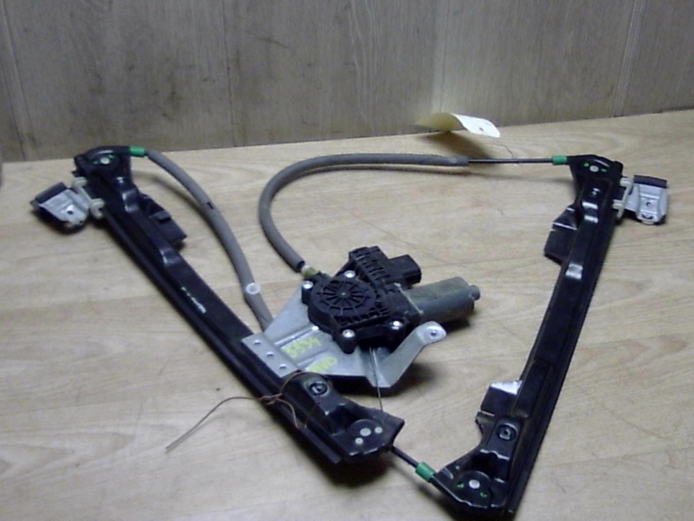 Leve vitre electrique avant droit