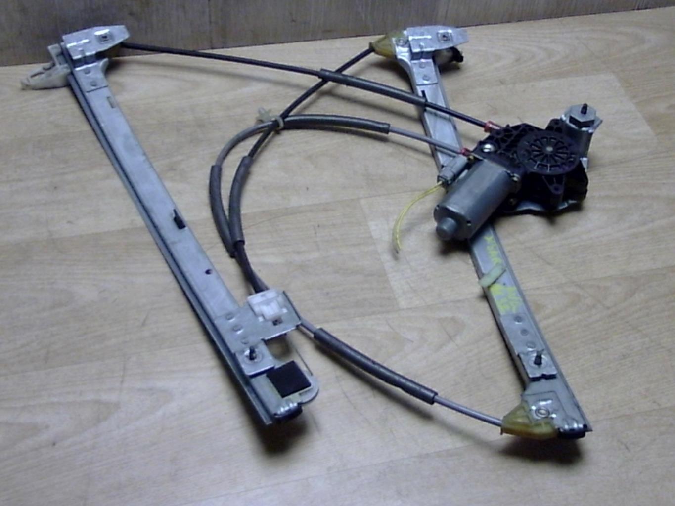 Leve vitre electrique avant gauche