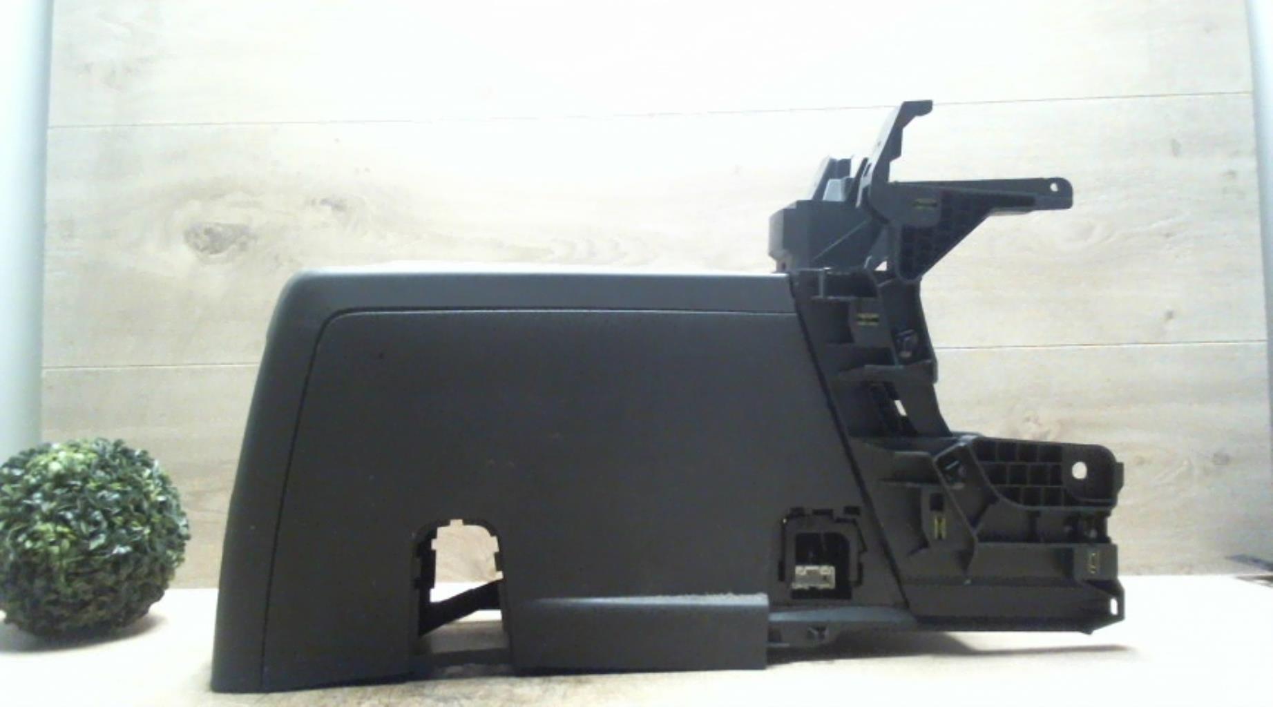 Console central (interieur plastique)