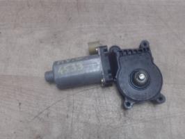Moteur leve vitre avant gauche