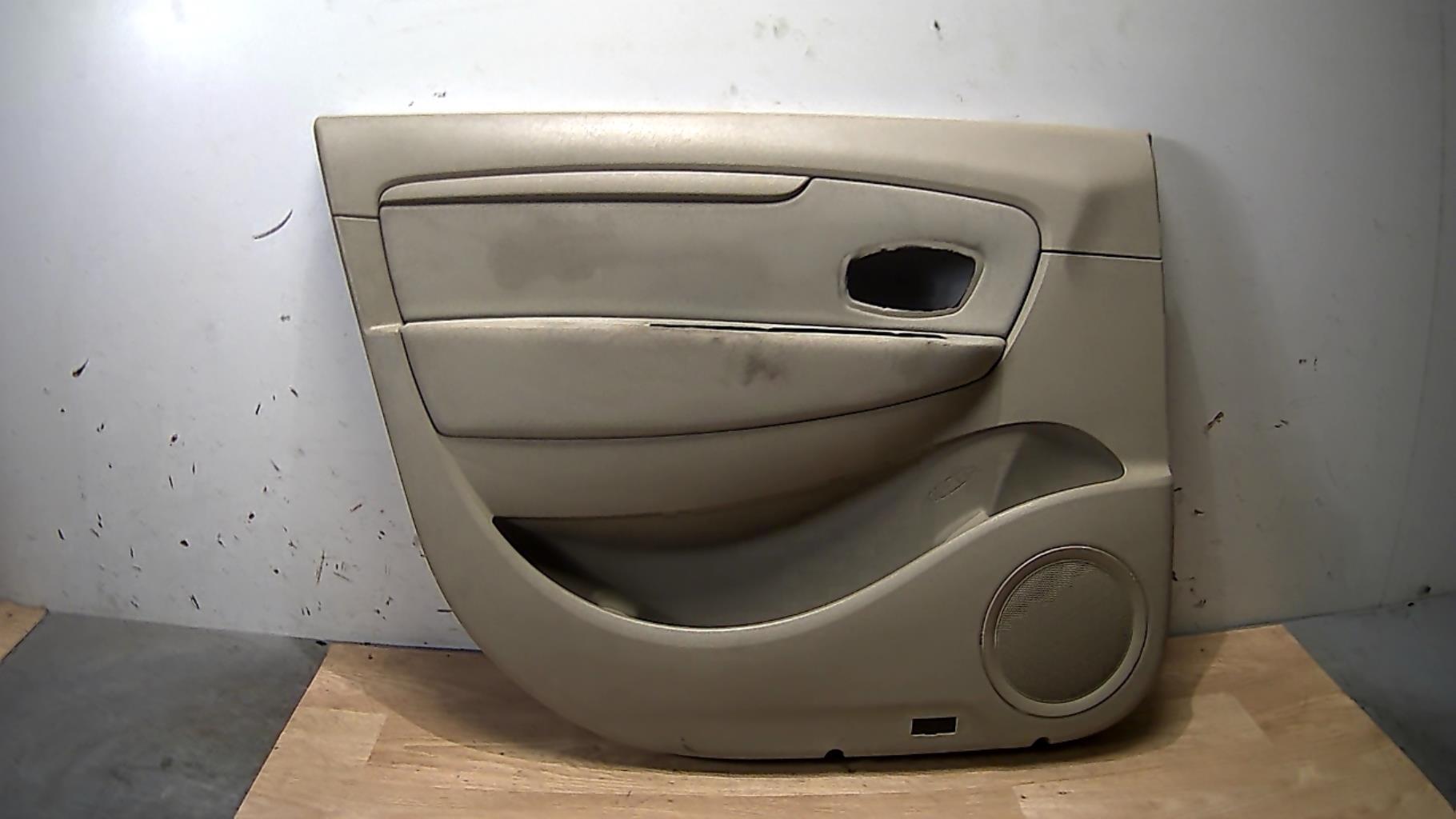 Panneau de porte avant gauche