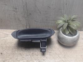 Poignee porte laterale gauche