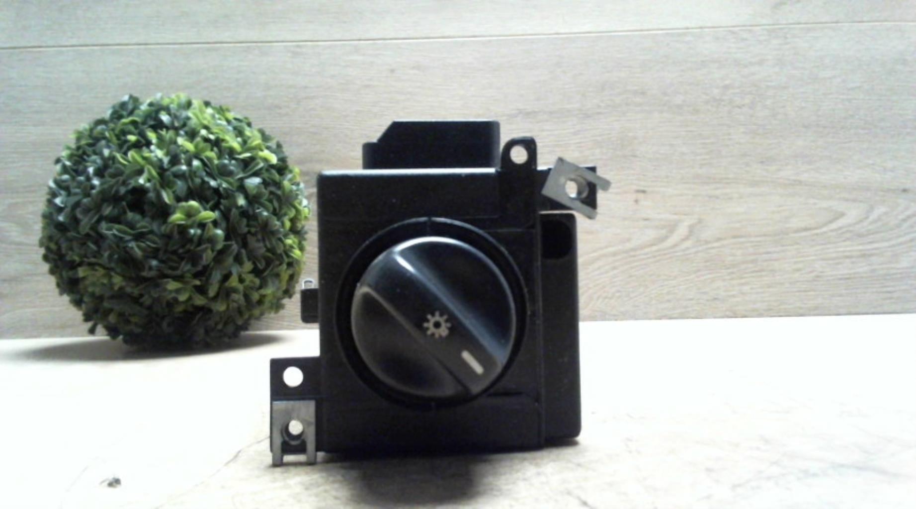 Commande de phare