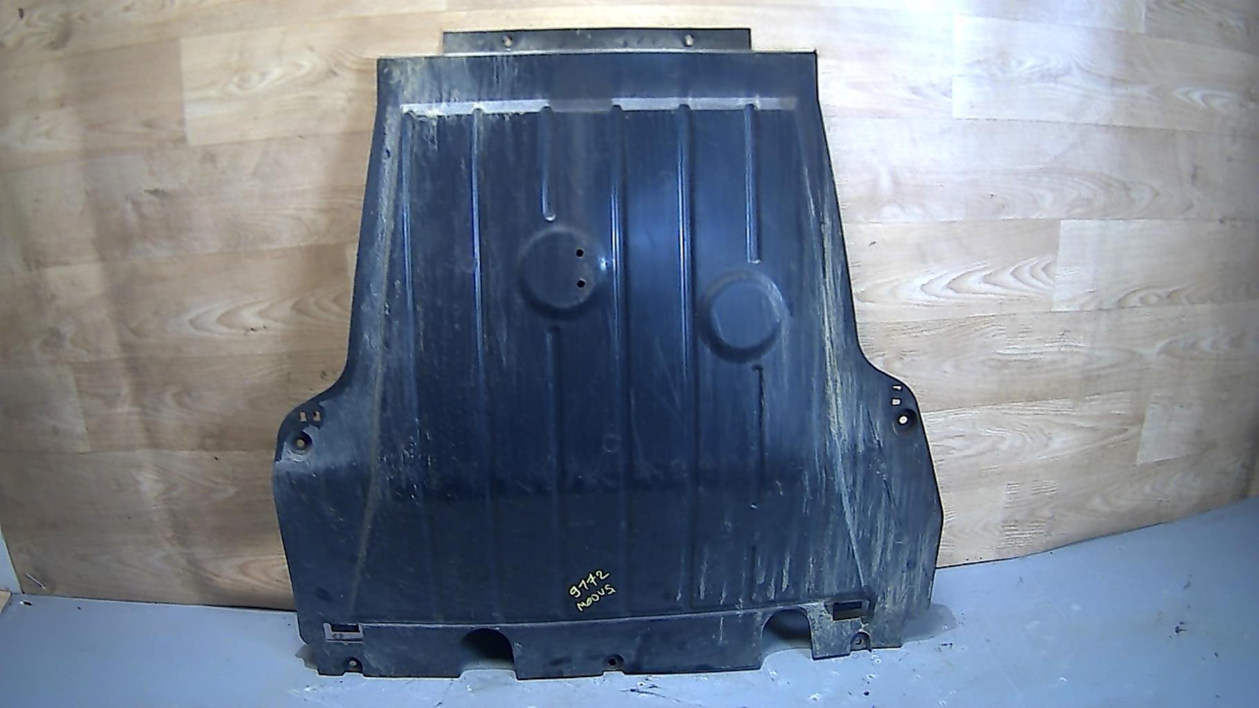 Cache sous moteur