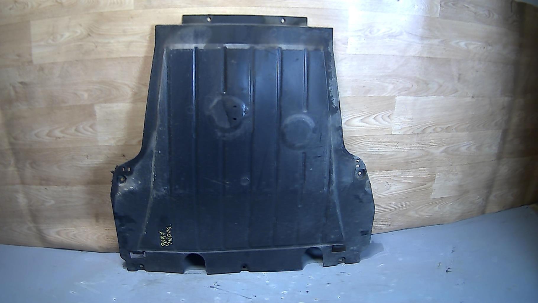 Cache sous moteur