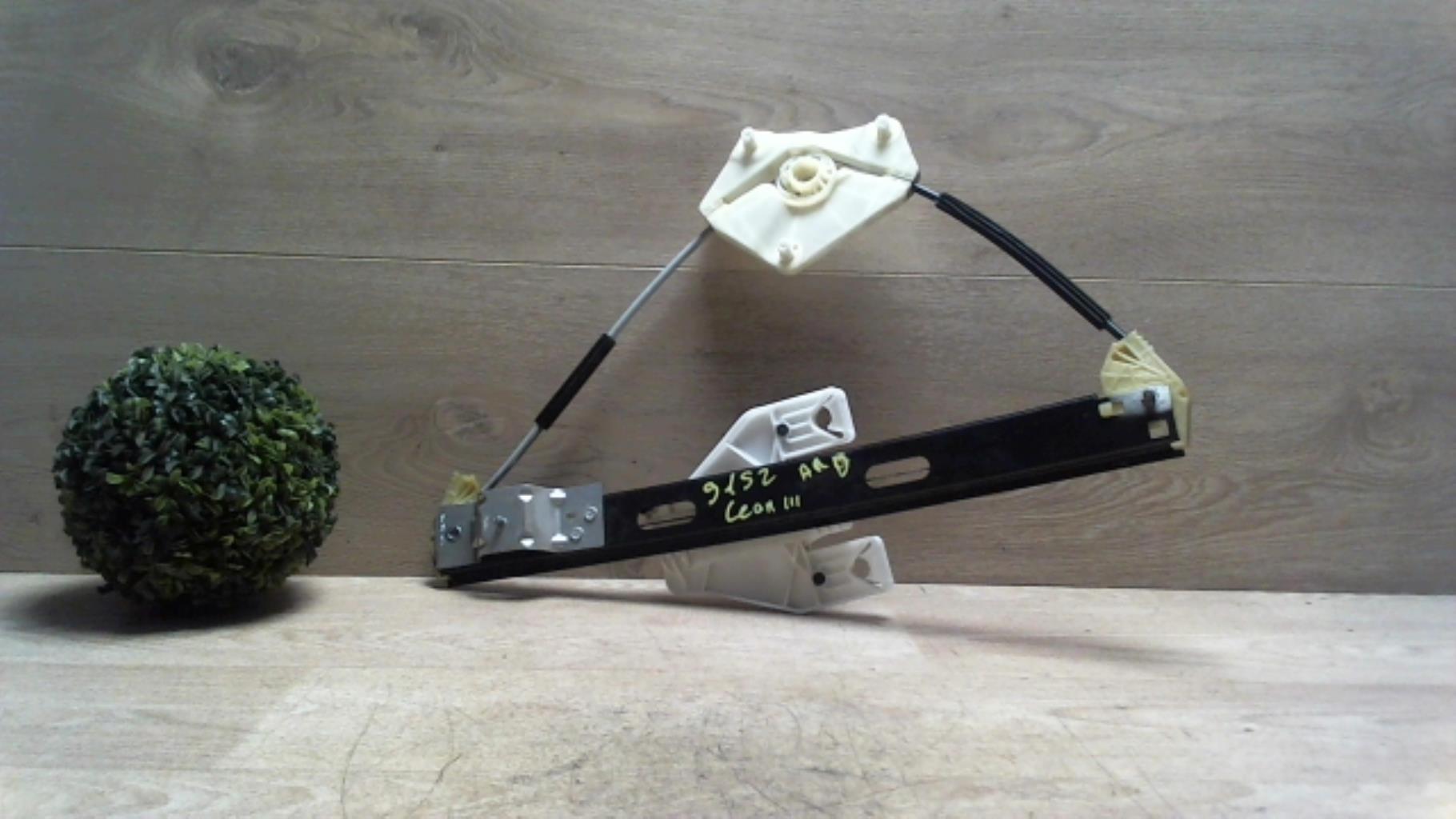 Leve vitre electrique arriere droit