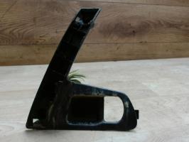 Support poignee porte avant droite