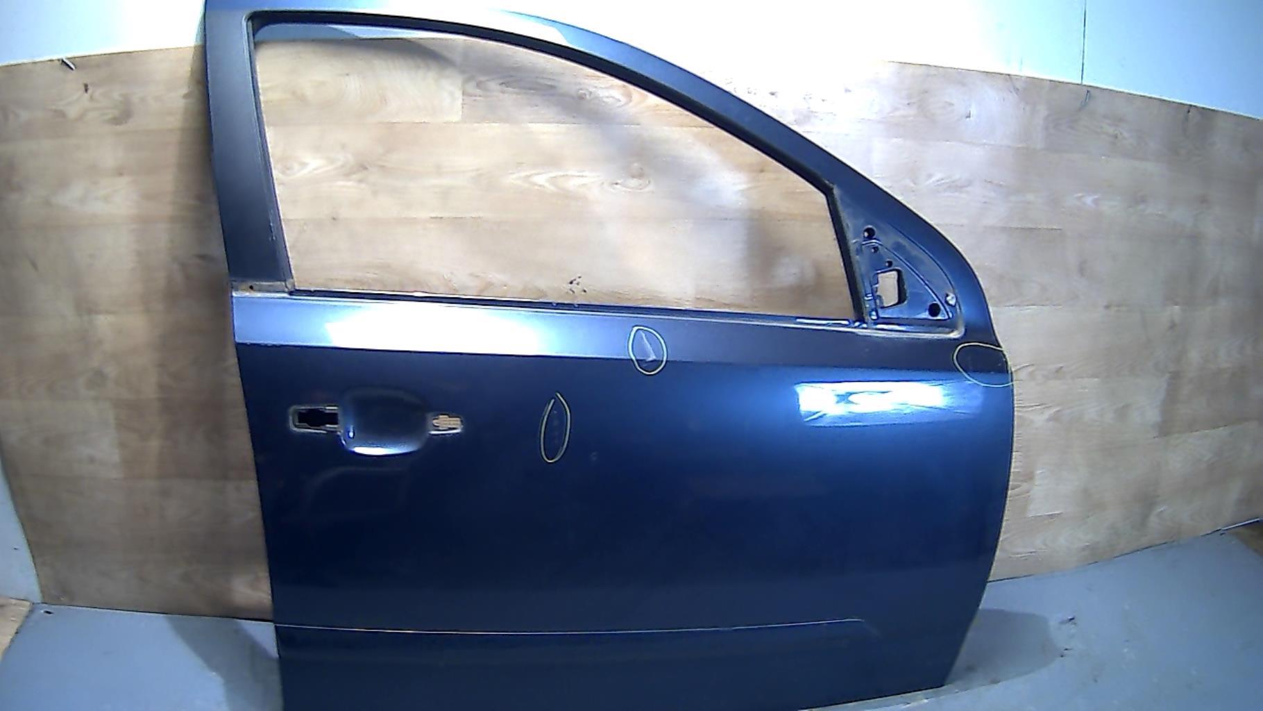 Porte avant droit