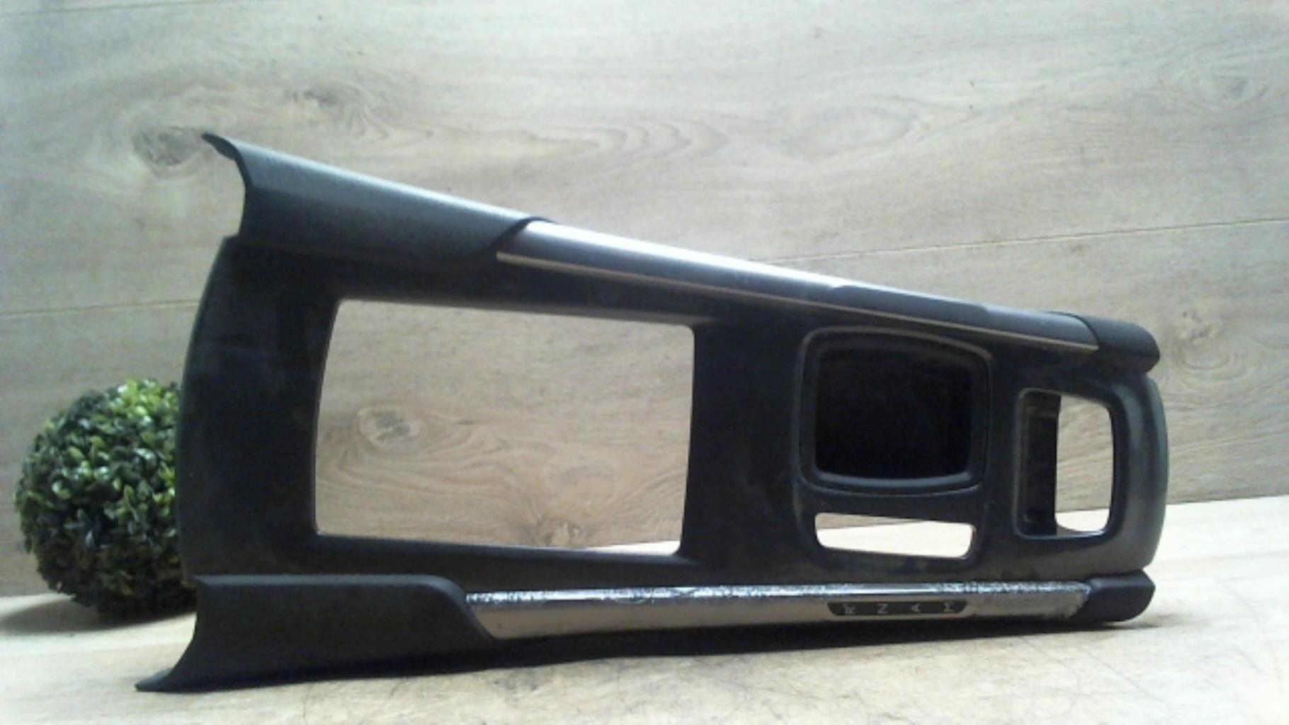 Console central (interieur plastique)