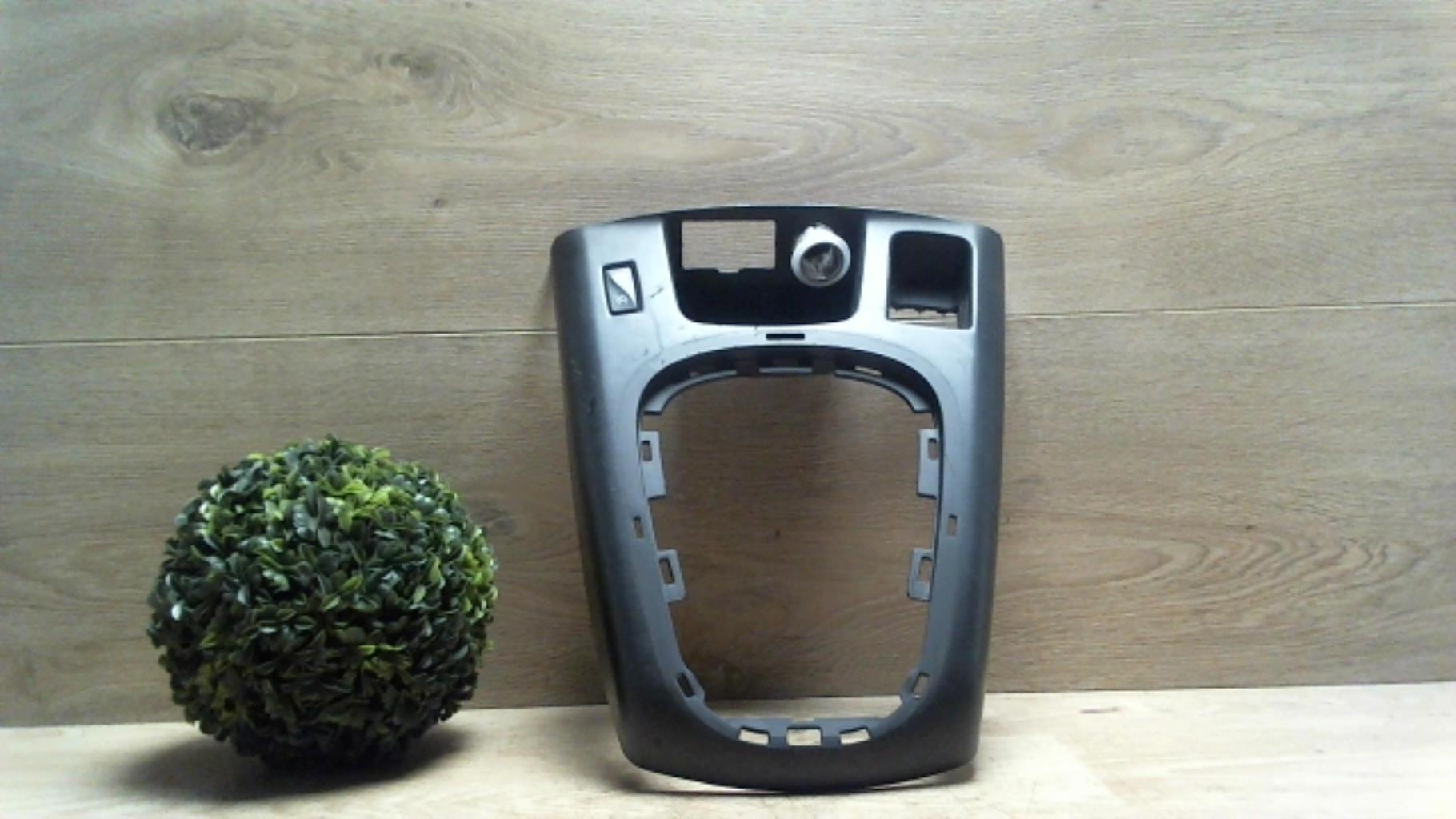 Console central (interieur plastique)