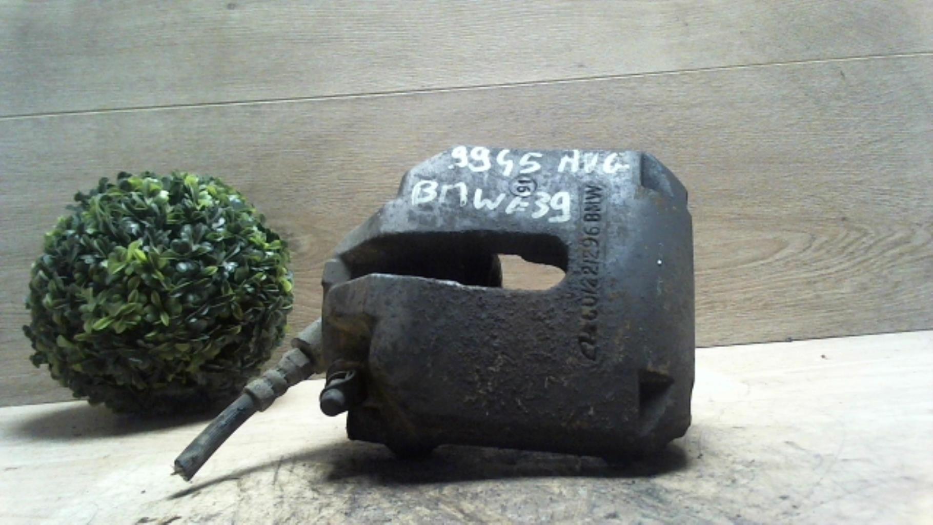 Etrier avant gauche (freinage)