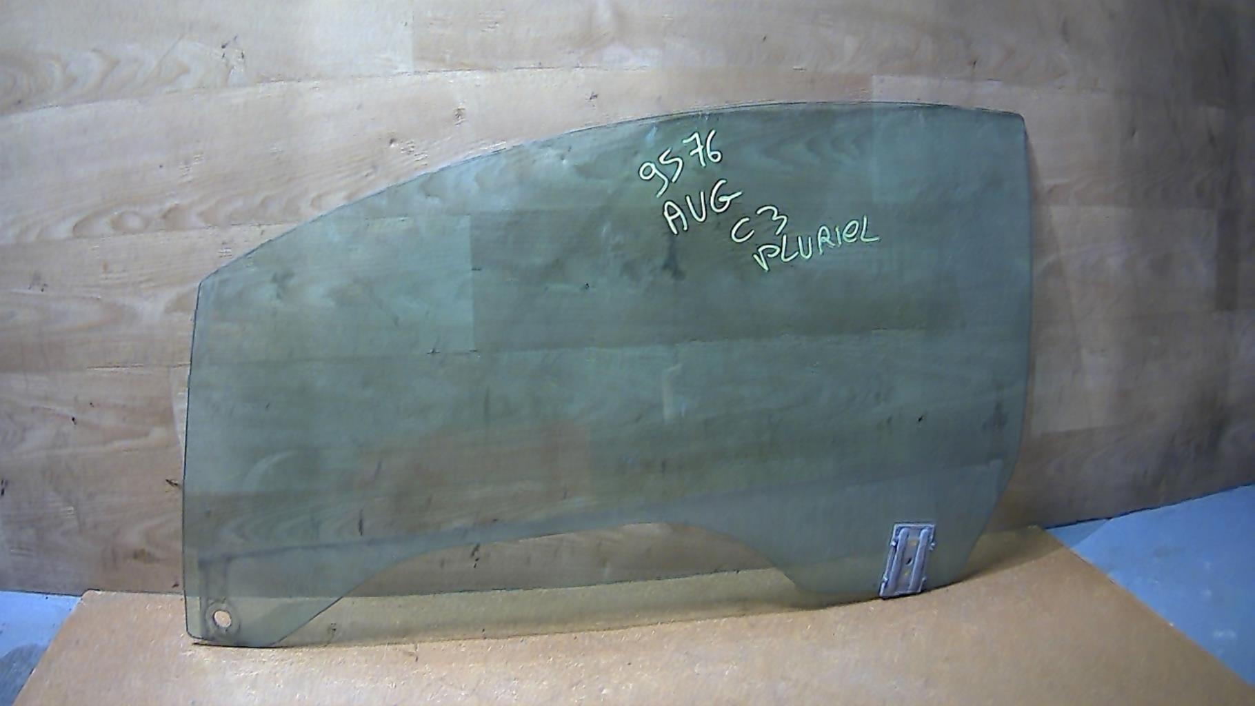 Vitre avant gauche