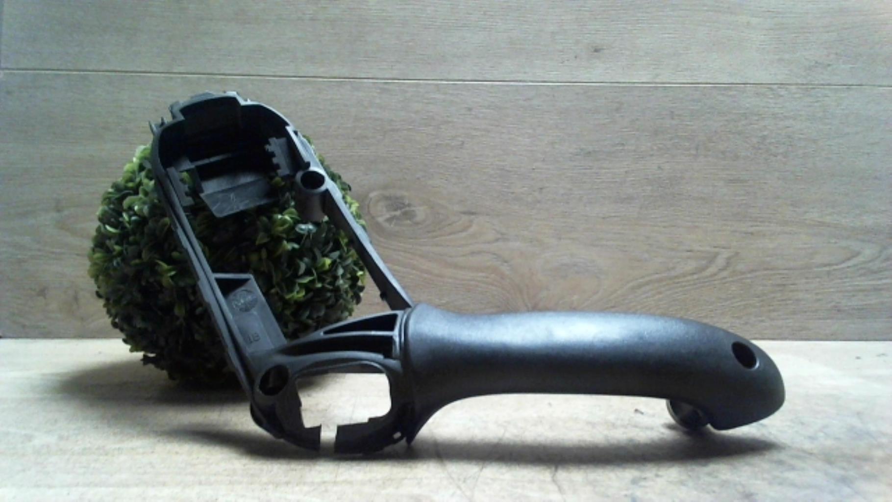 Poignee de maintien avant gauche