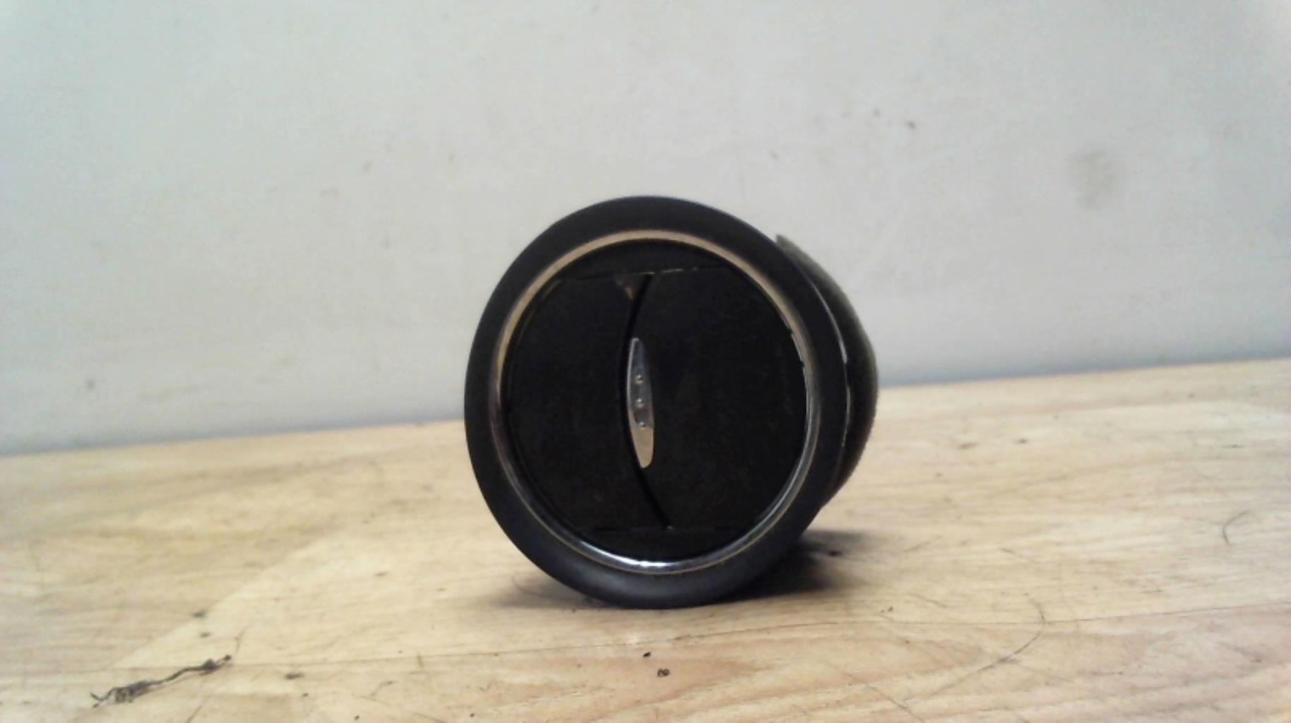 Aerateur tableau de bord