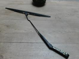 Bras essuie glace avant droit