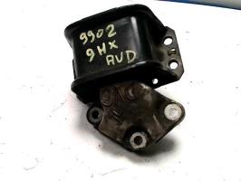 Support moteur gauche