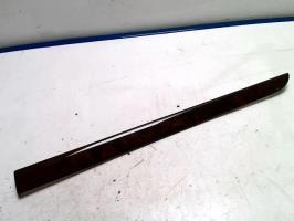 Baguette de porte arriere droite