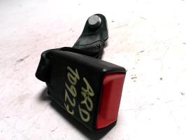 Attache ceinture arriere droit