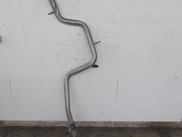 Tube intermediaire (echappement)