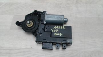 Moteur leve vitre avant gauche